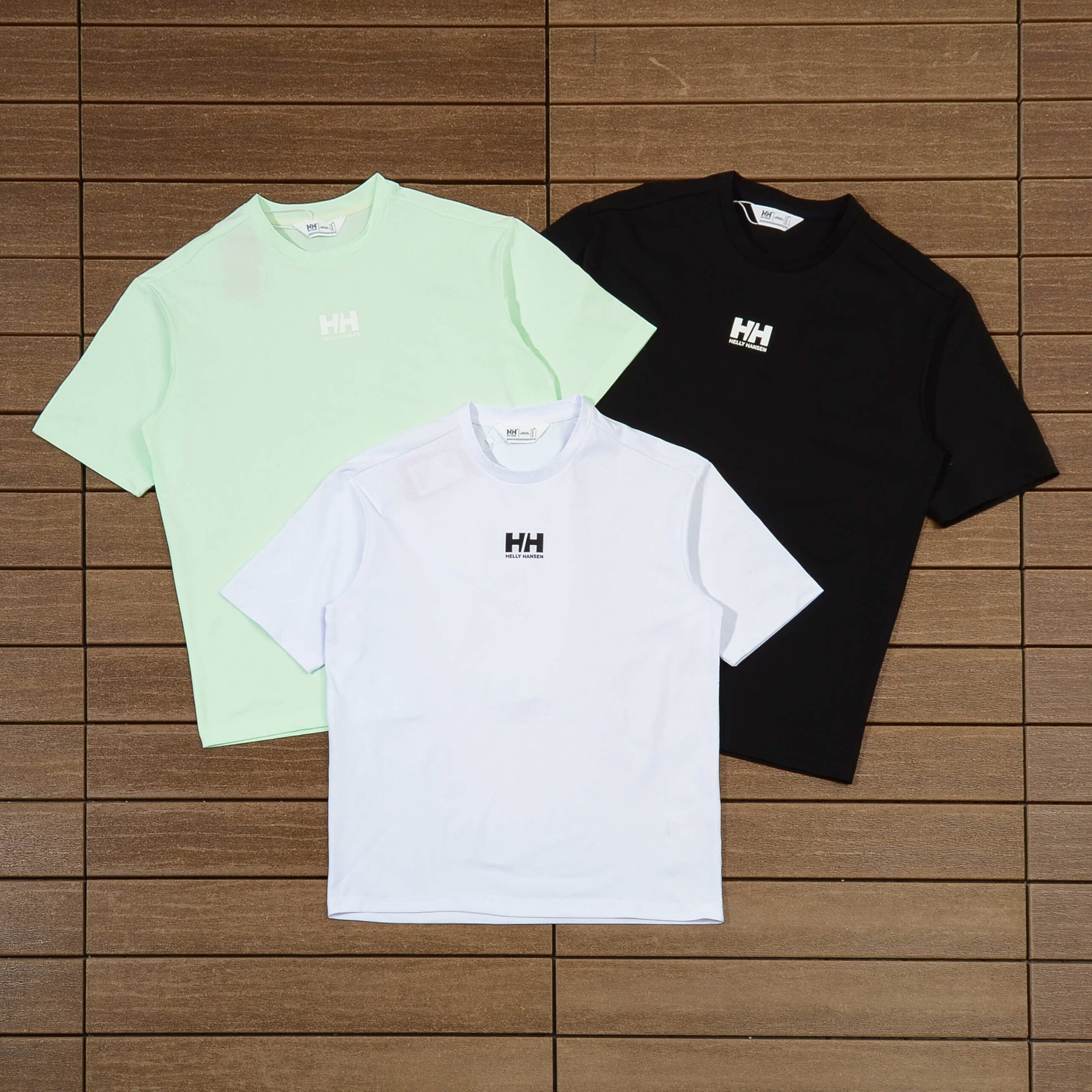 HELLY HANSEN T-SHIRT