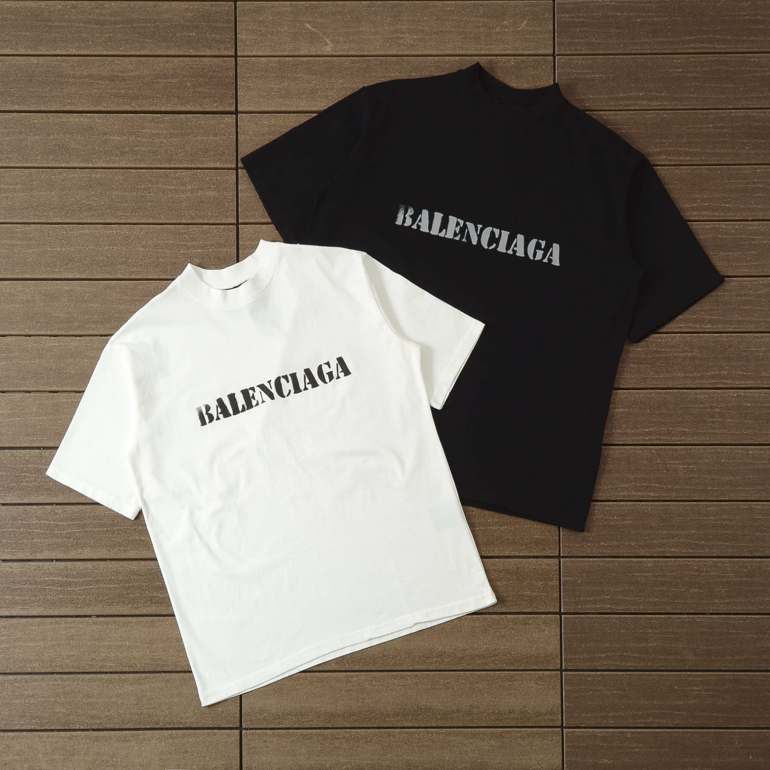 BALENCIAGA T-SHIRT