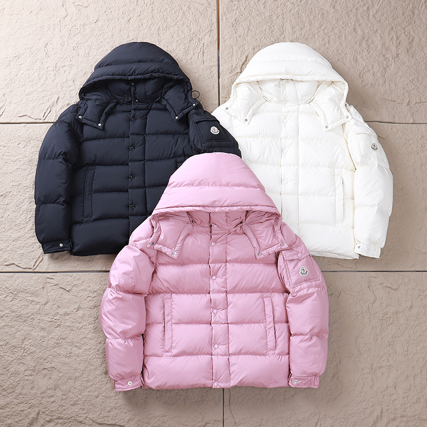 MONCLER DOWN JACKET
