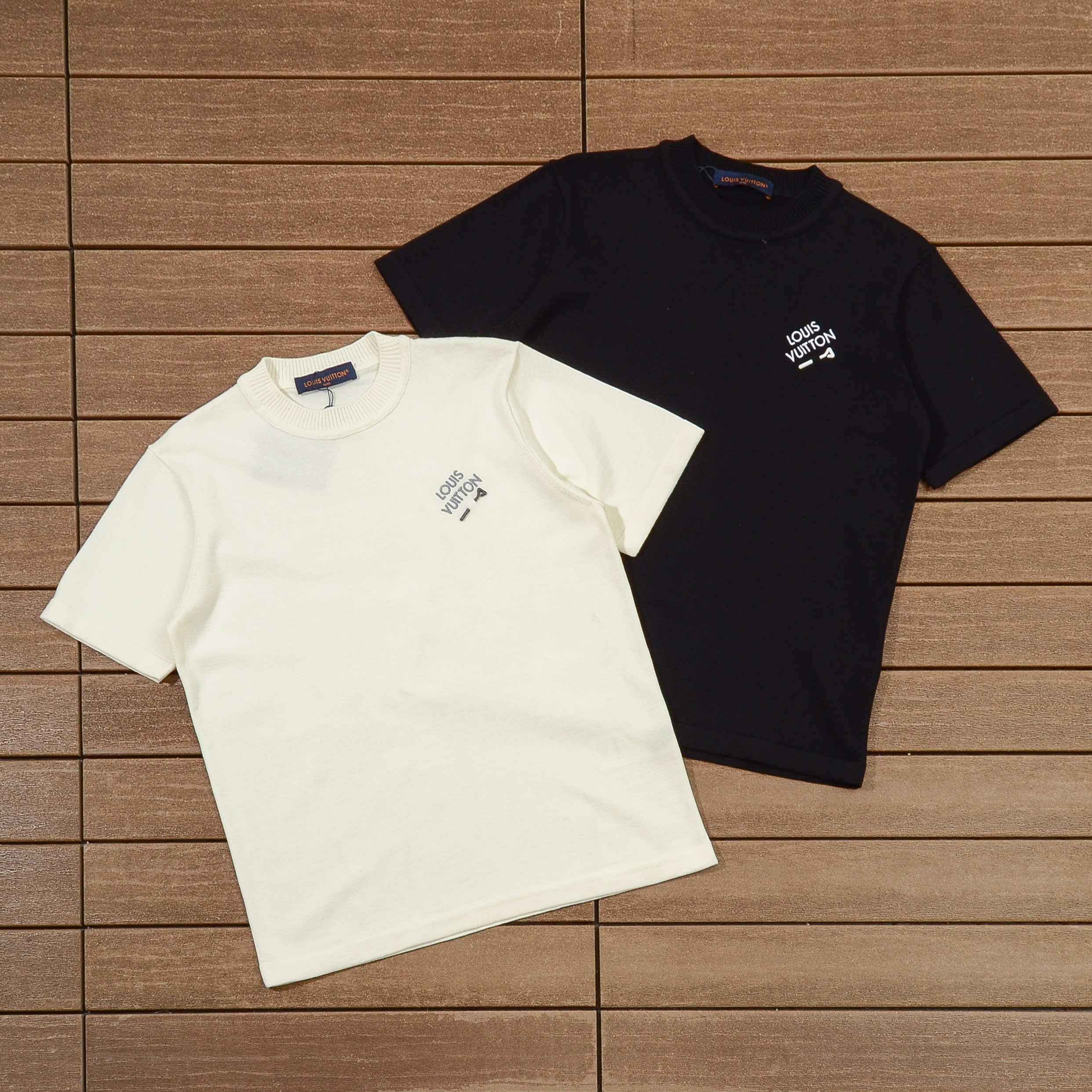 LV T-SHIRT