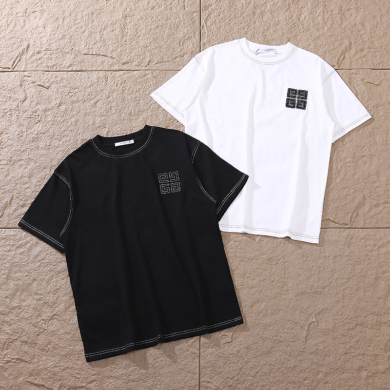 GIVENCHY T-SHIRT