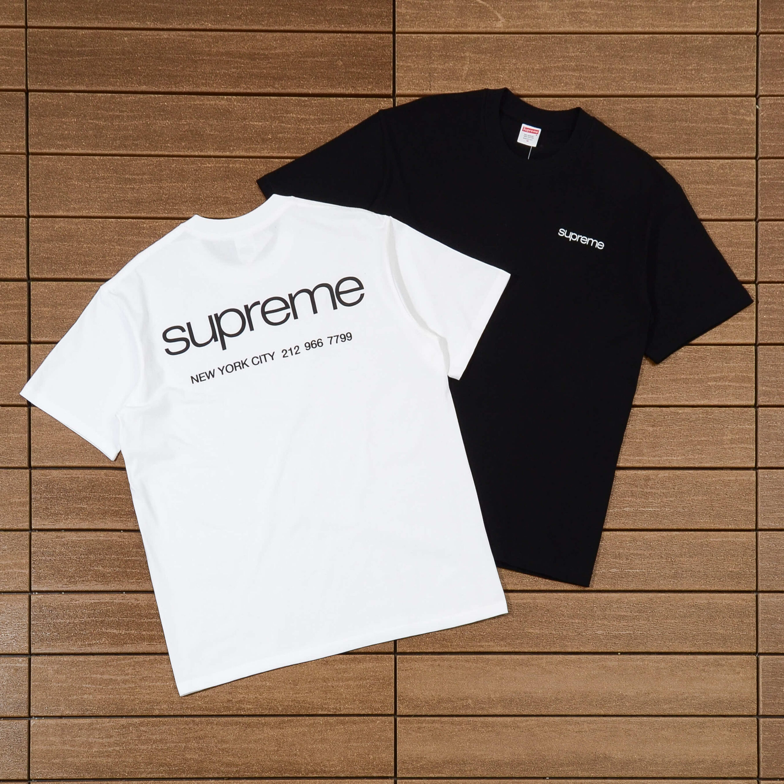 SUPREME T-SHIRT