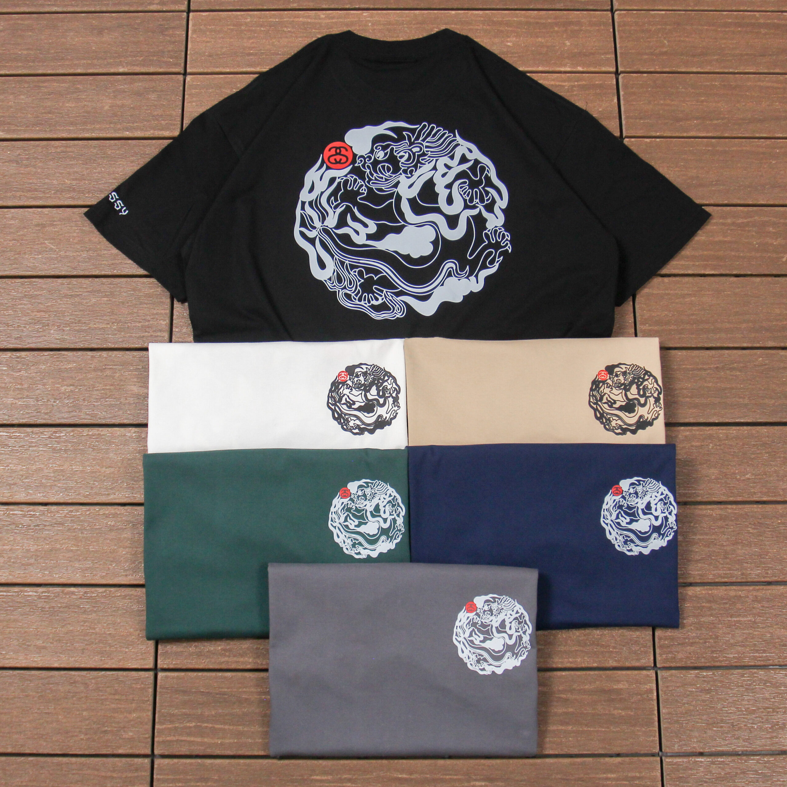 STUSSY T-SHIRT