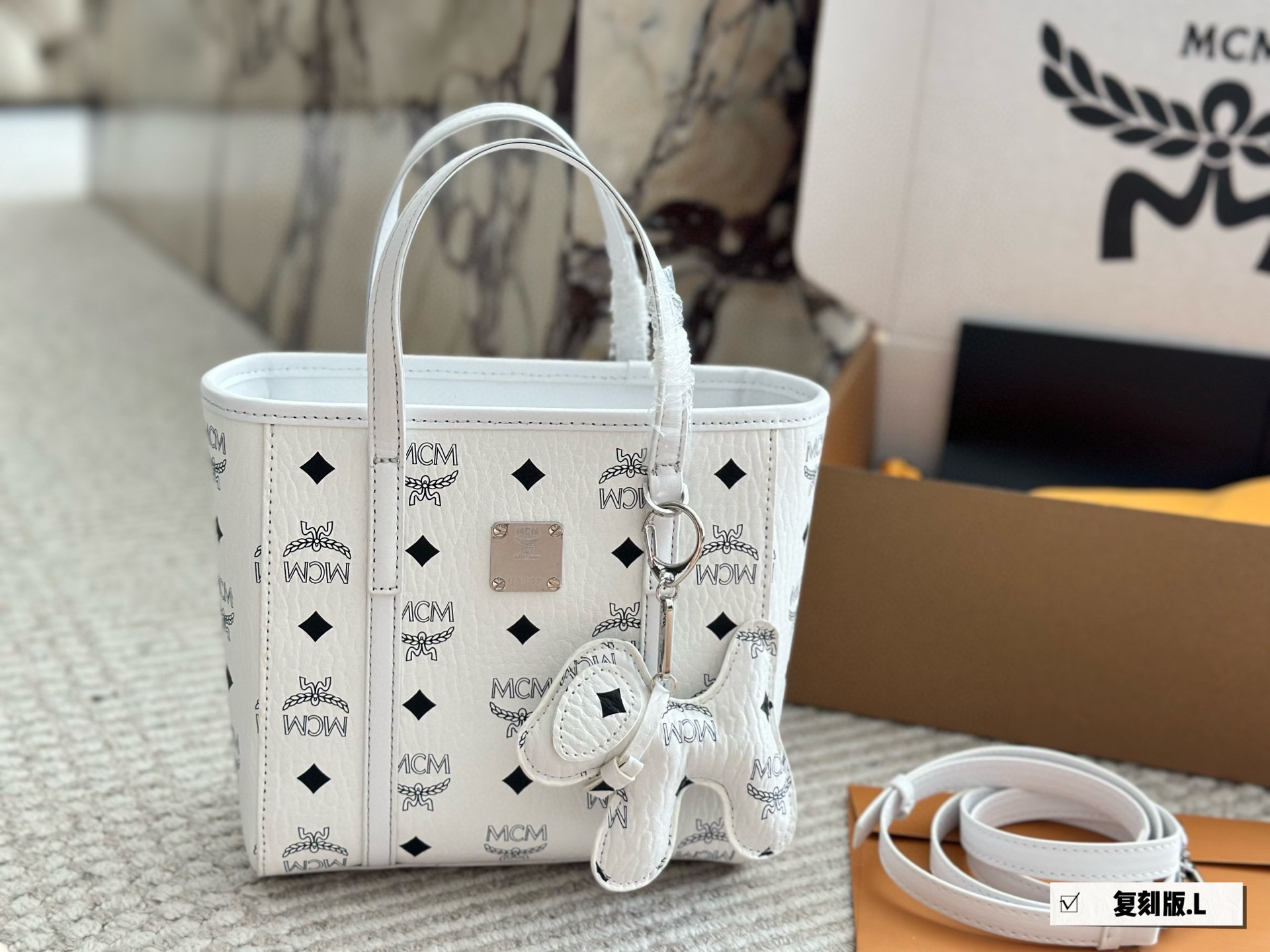 MCM BAG