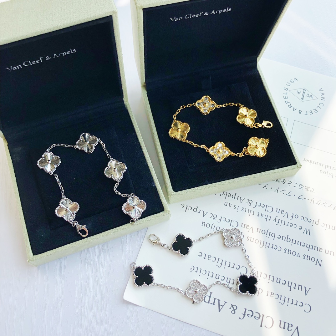 Van Cleef & Arpels JEWELRY