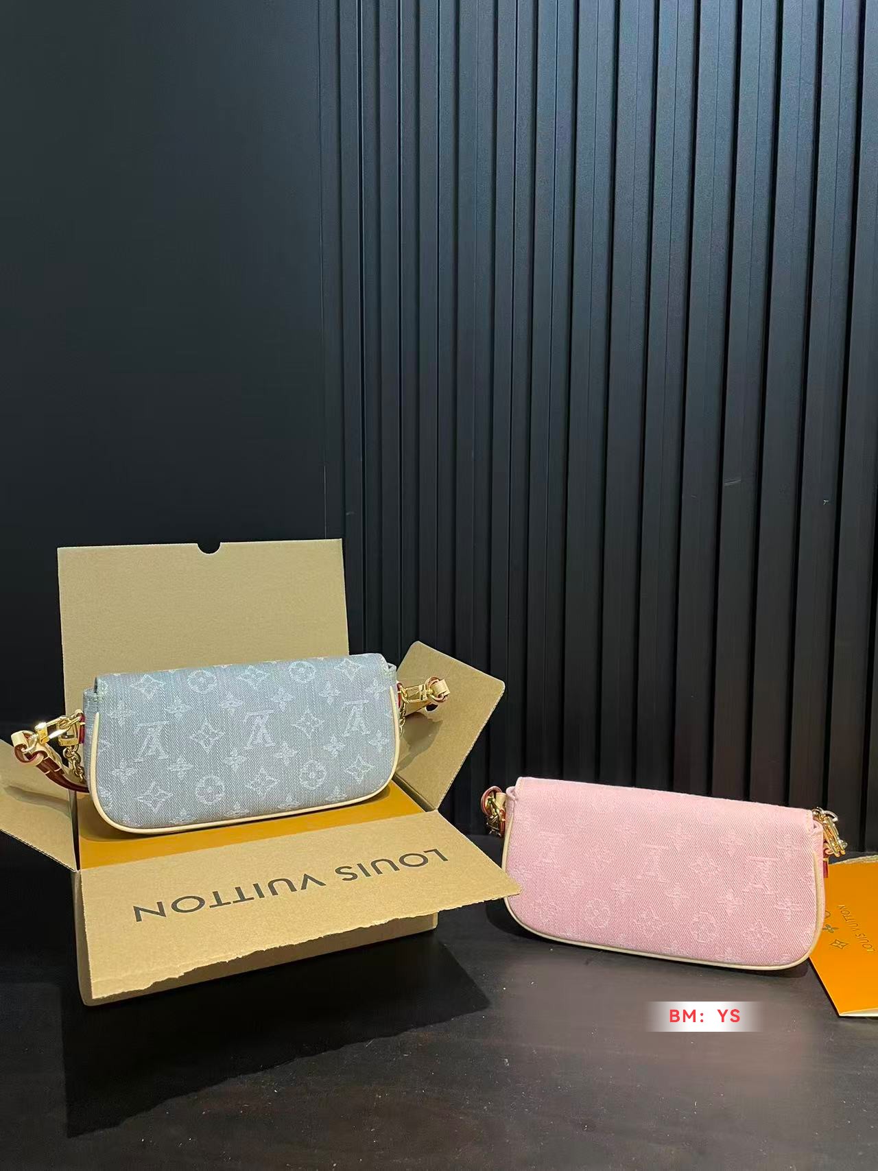 LV BAG