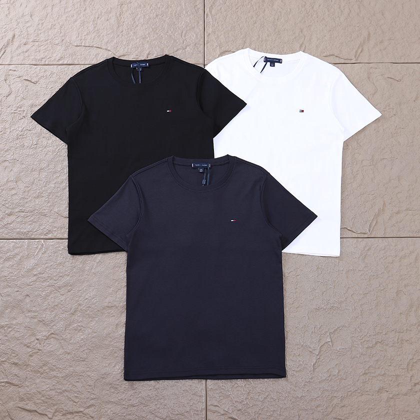 TOMMY HILFIGER T-SHIRT