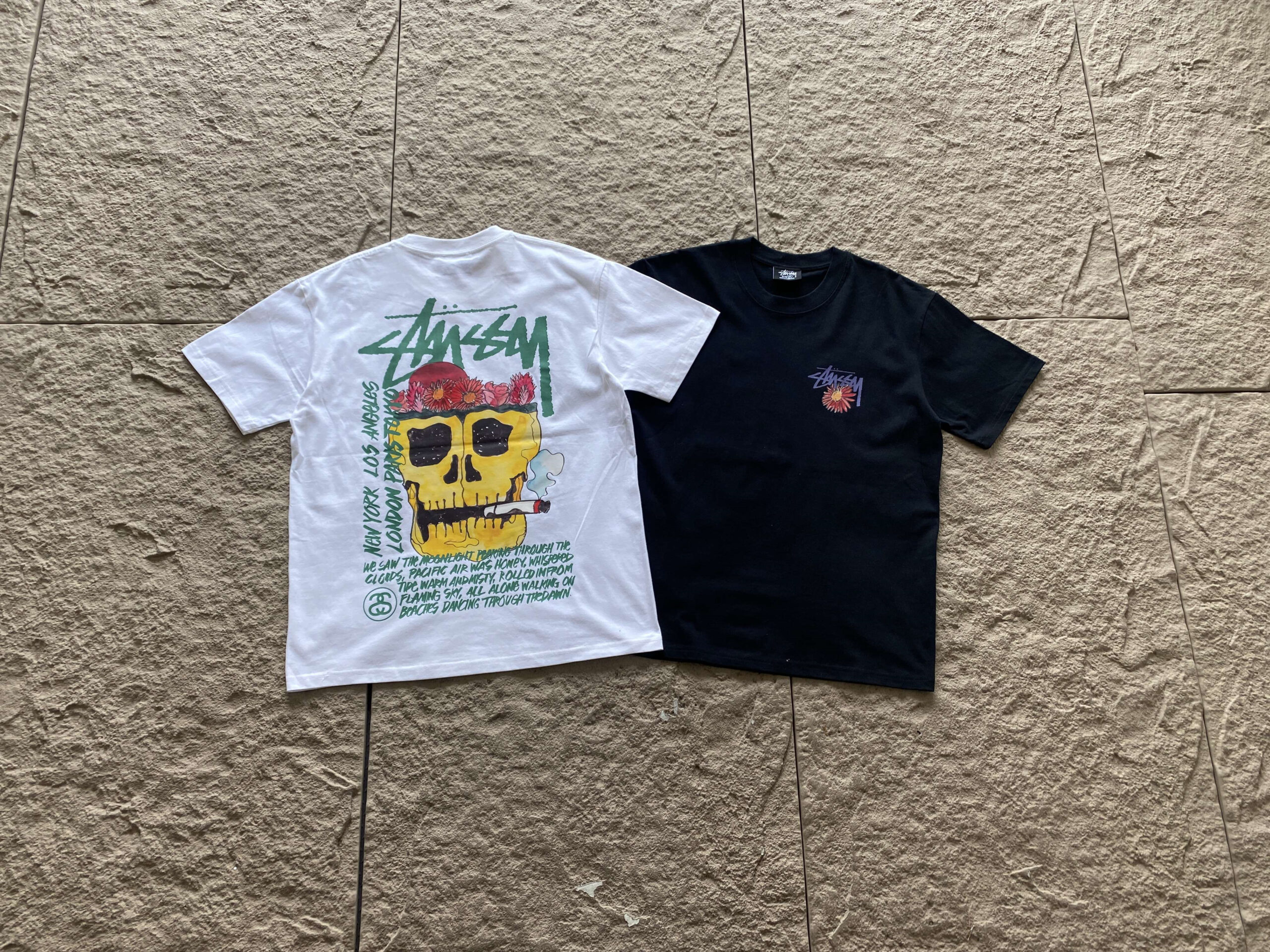STUSSY T-SHIRT