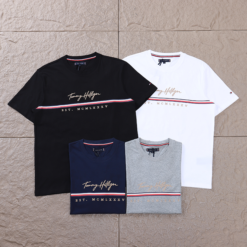 TOMMY HILFIGER T-SHIRT