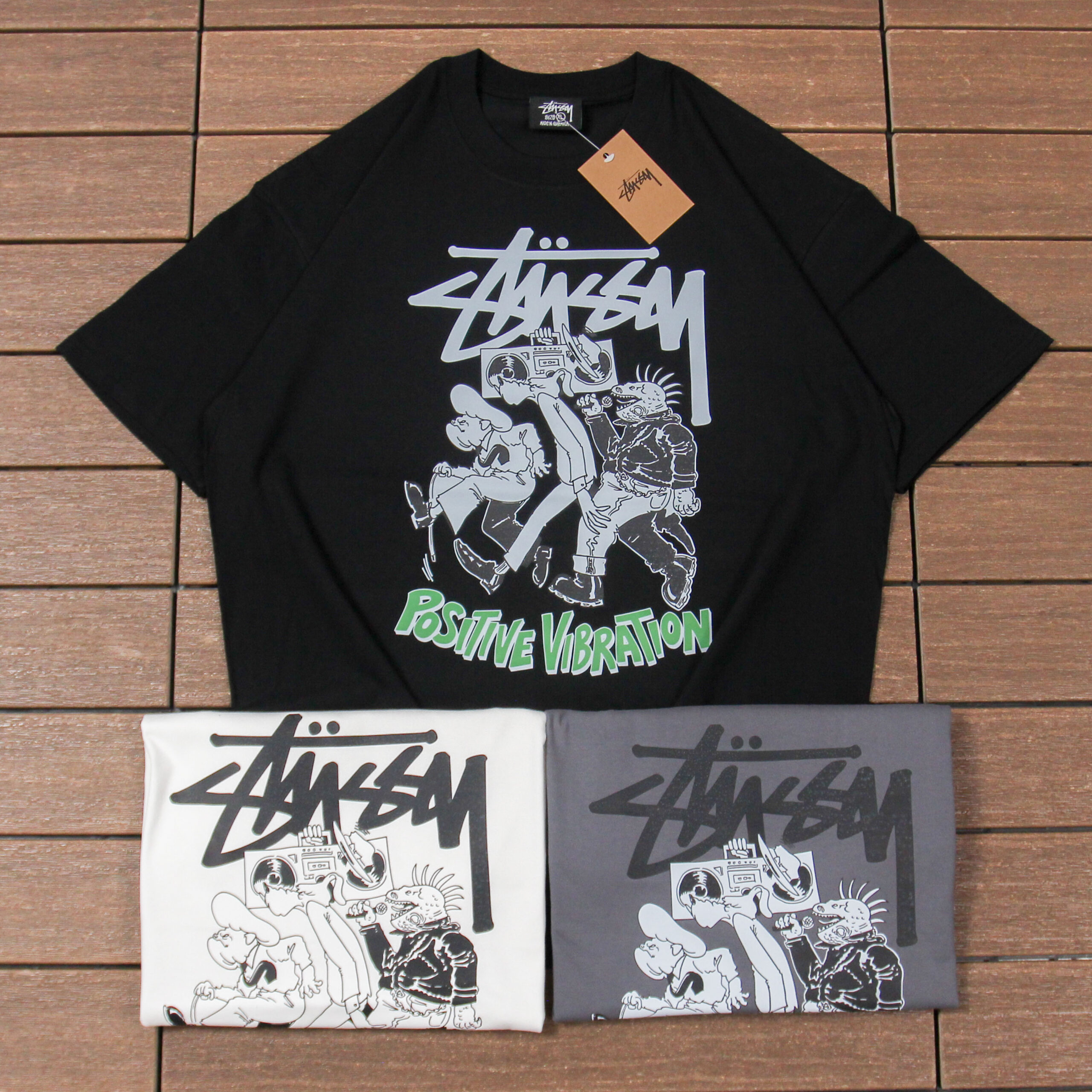 STUSSY T-SHIRT