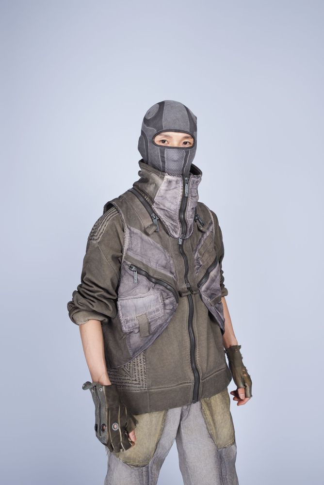 STEAM VEST
