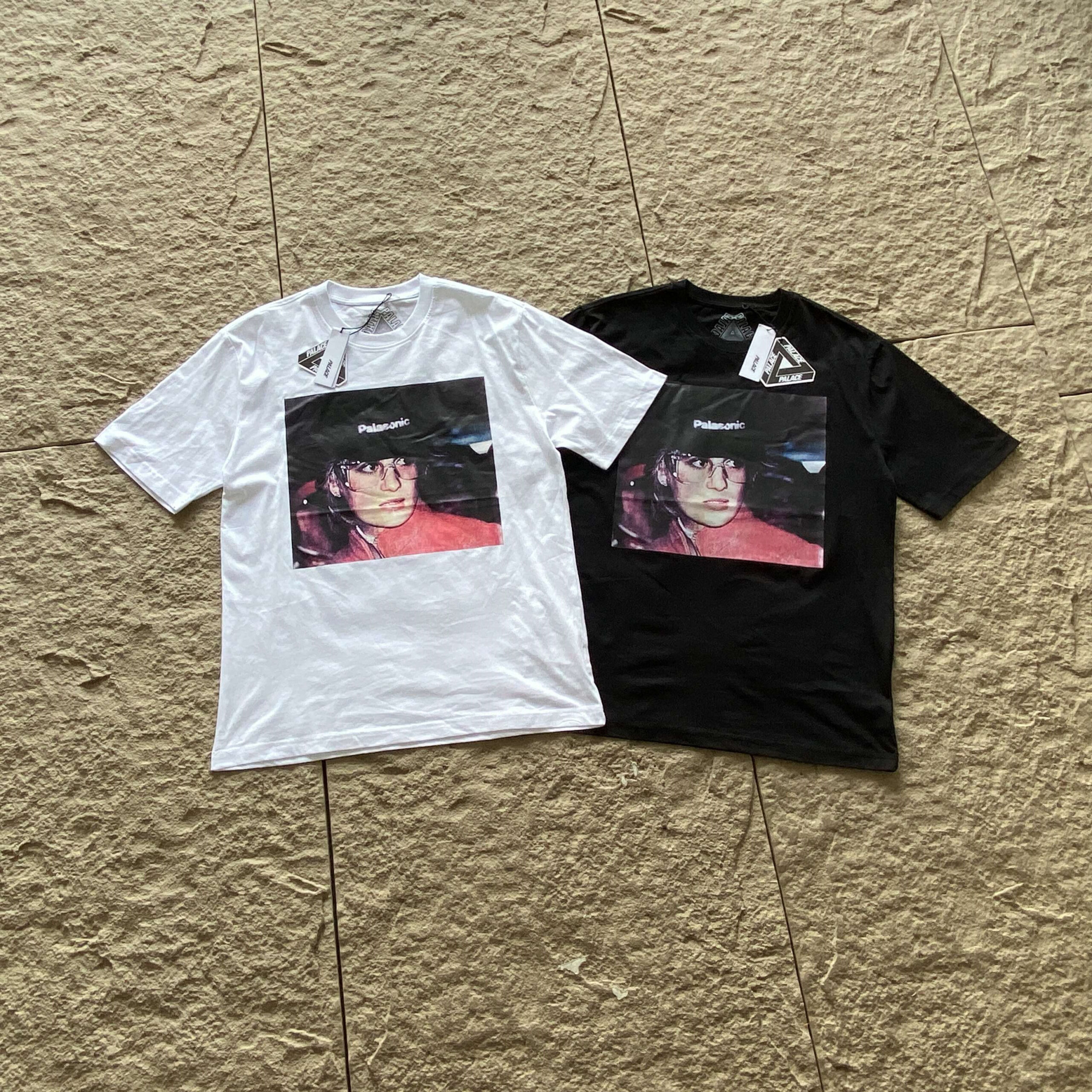 PALACE T-SHIRT