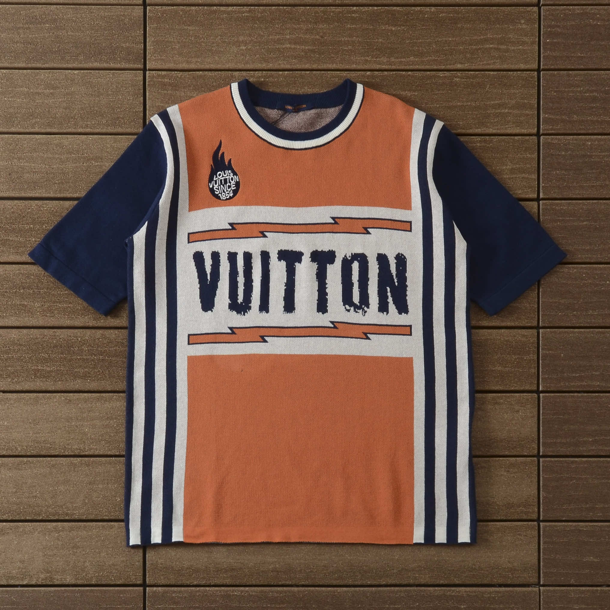 LV T-shirt