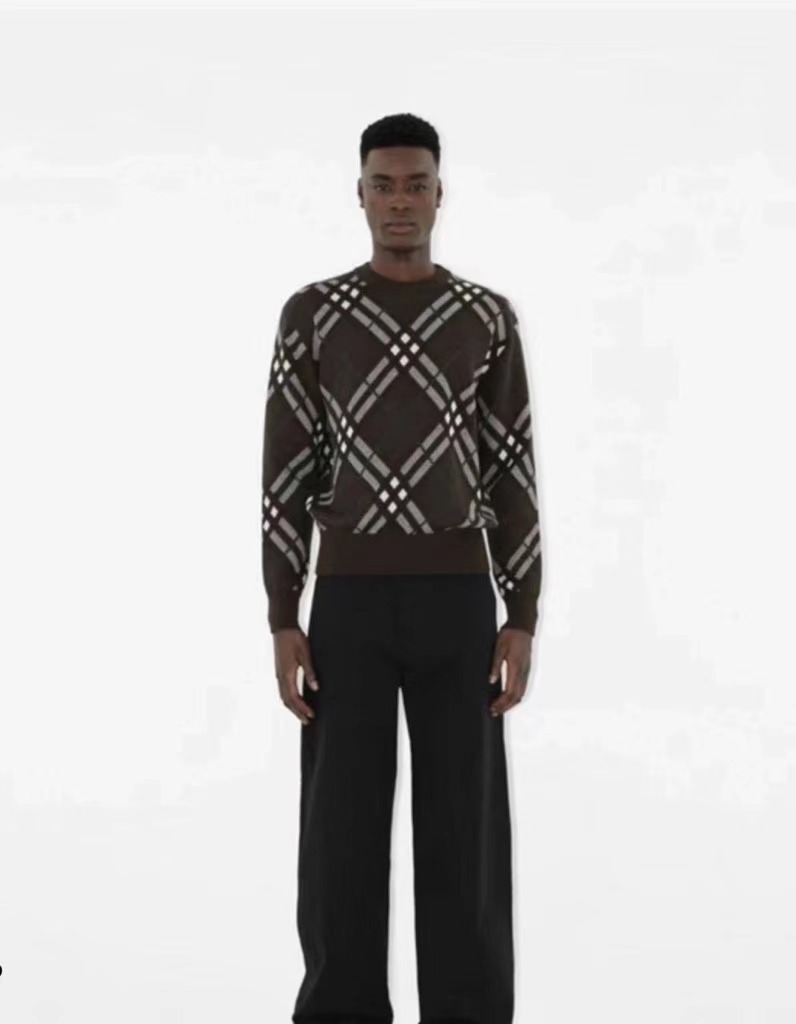 BURBERRY SWEATER