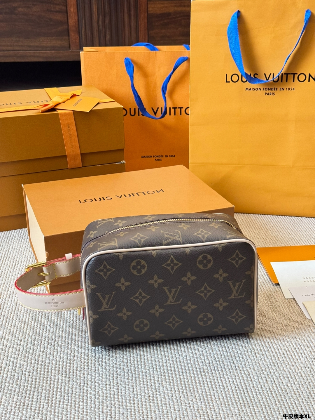 LV BAG
