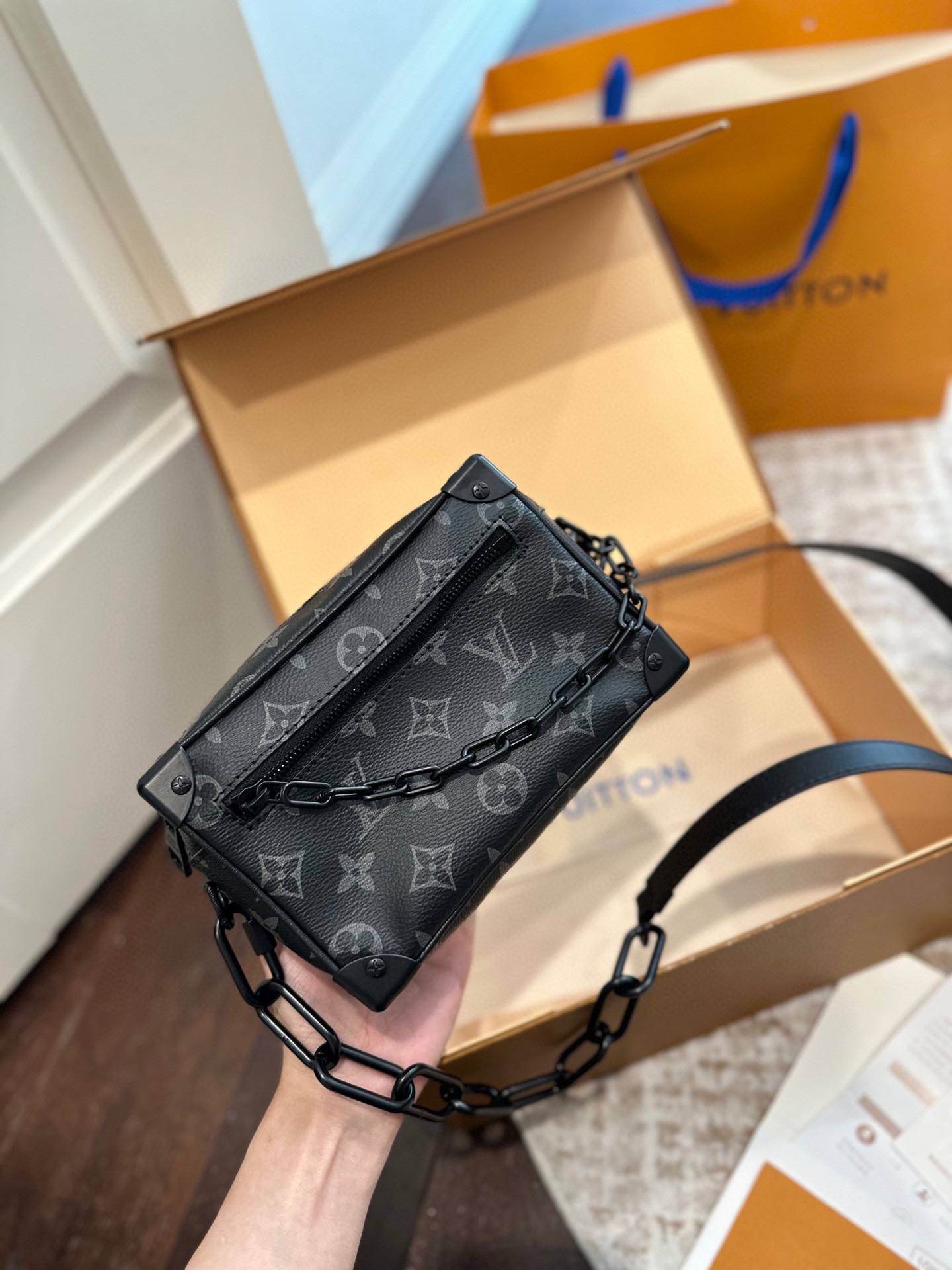LV BAG