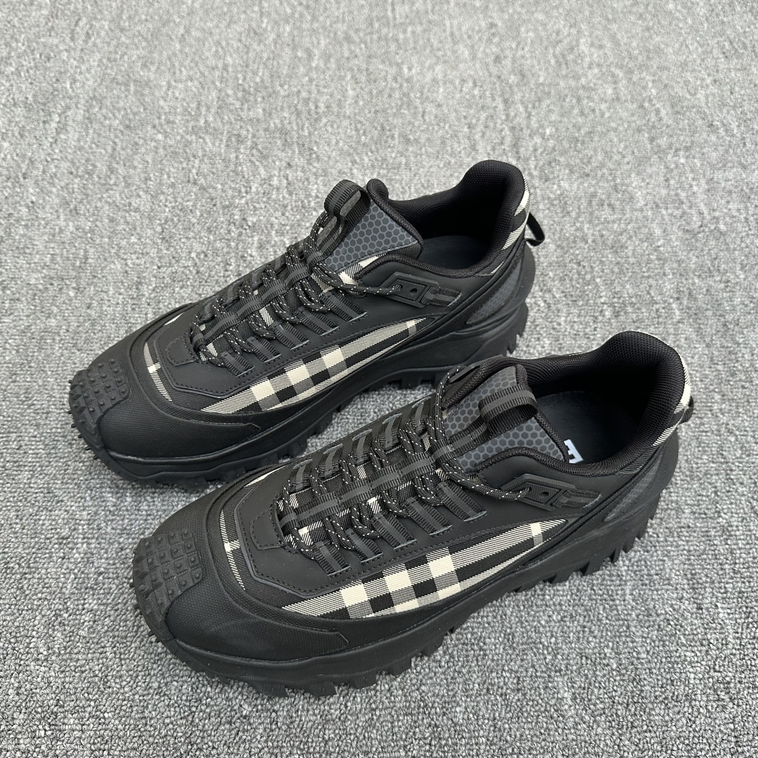 BURBERRY SHOES