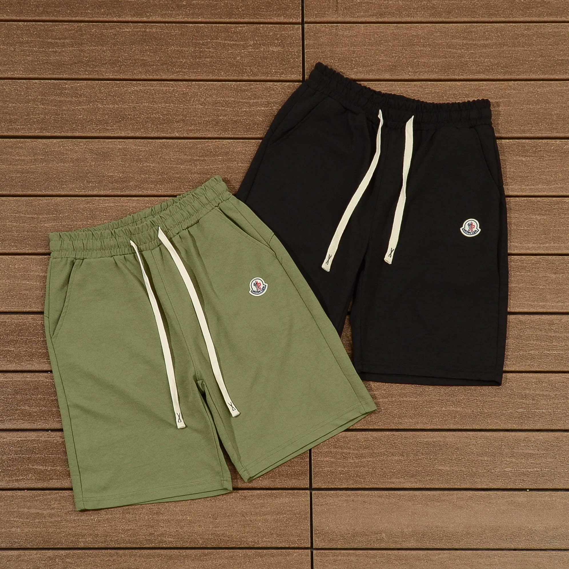 MONCLER SHORT