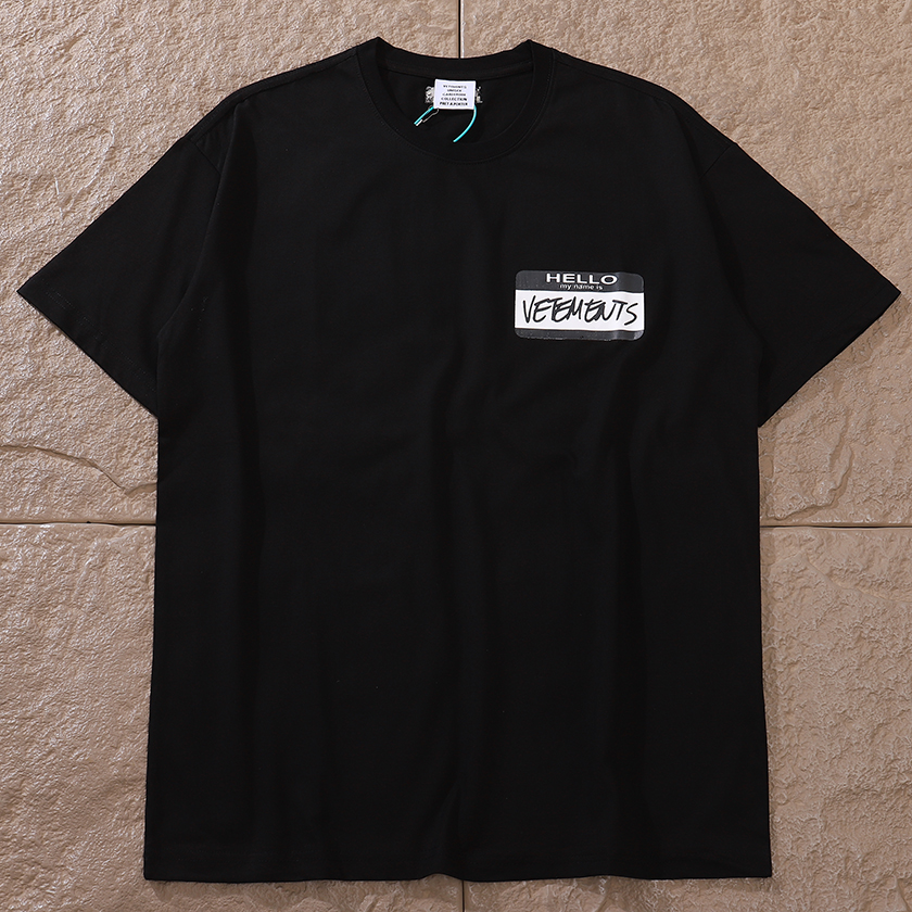 VETEMENTS T-SHIRT