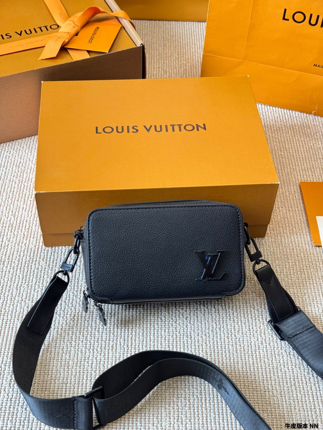 LV BAG