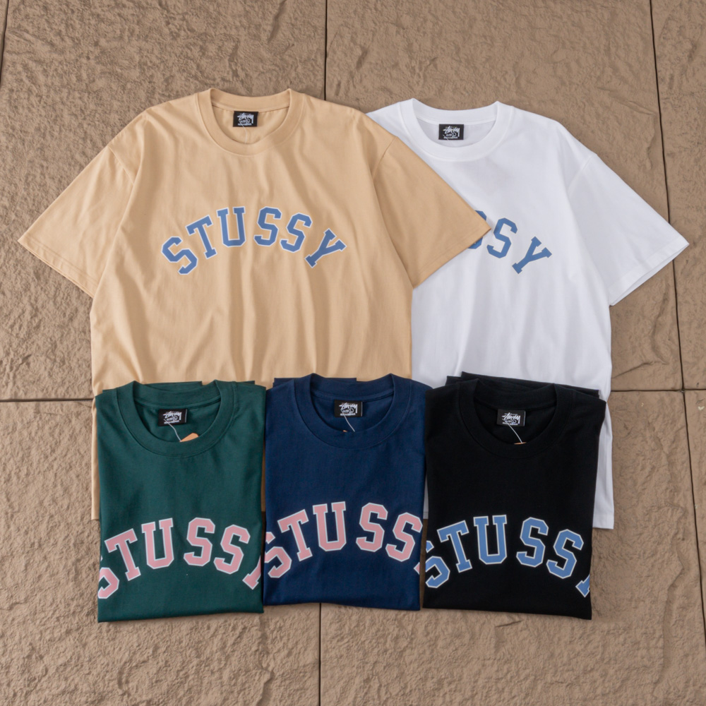 STUSSY T-SHIRT