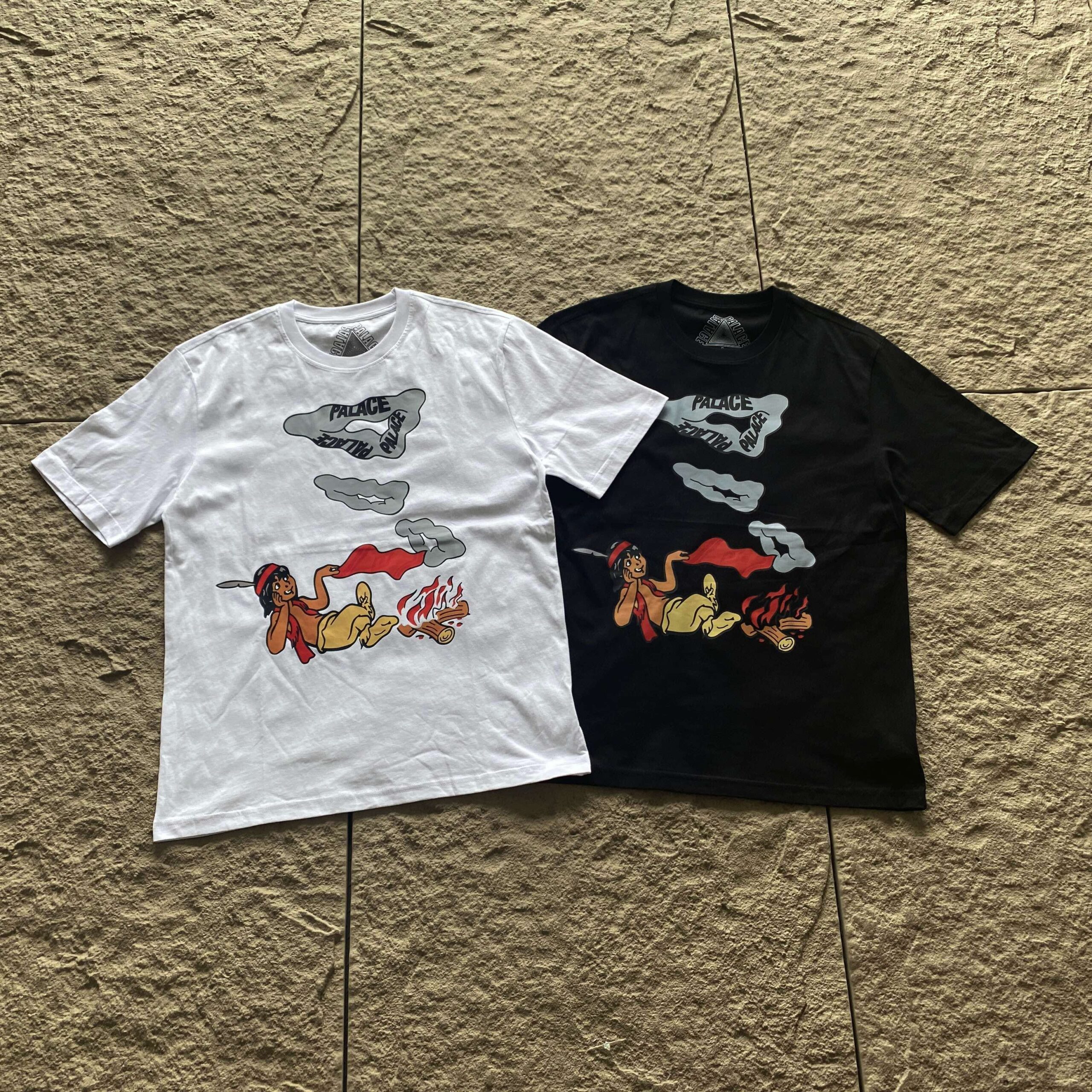 PALACE T-SHIRT