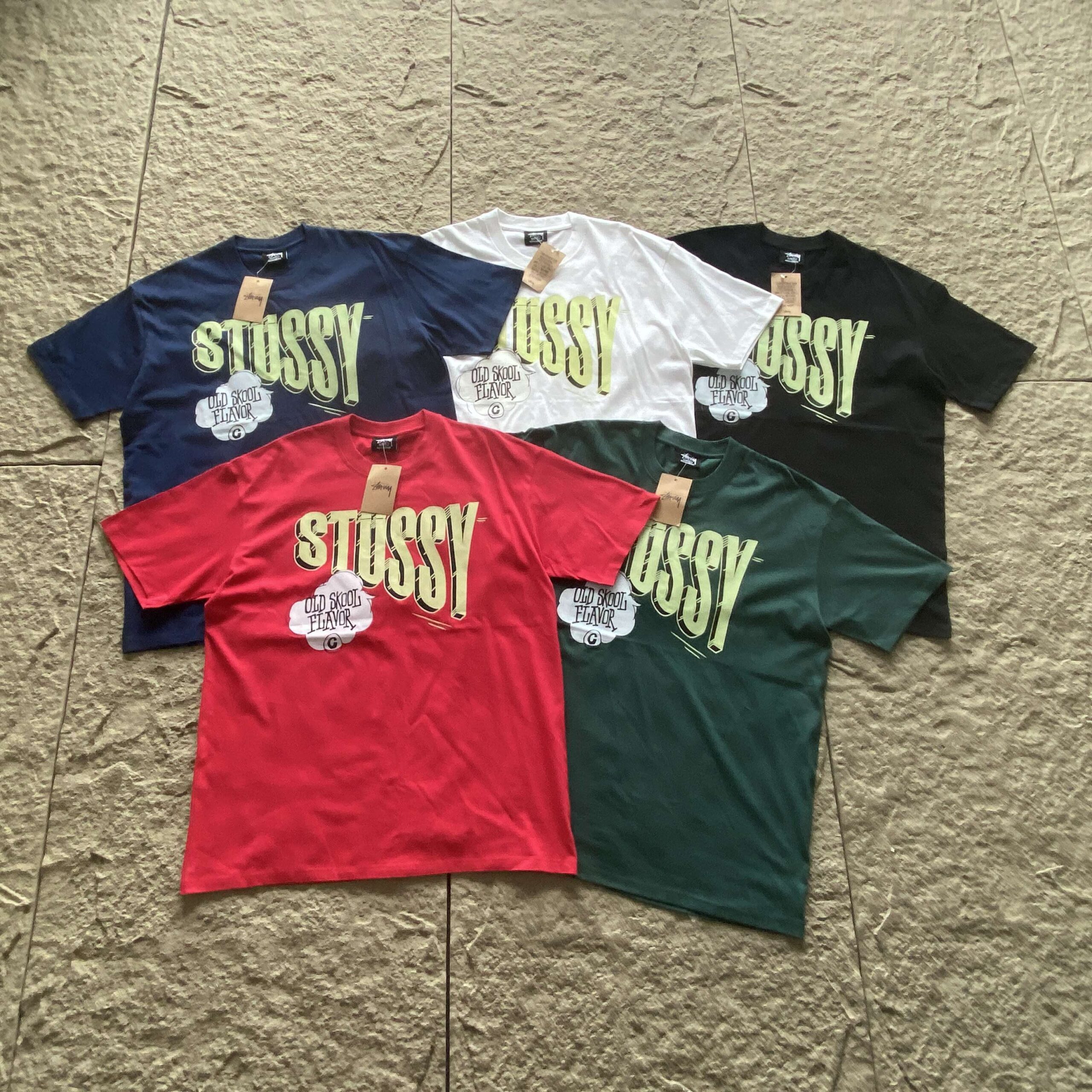 STUSSY T-SHIRT
