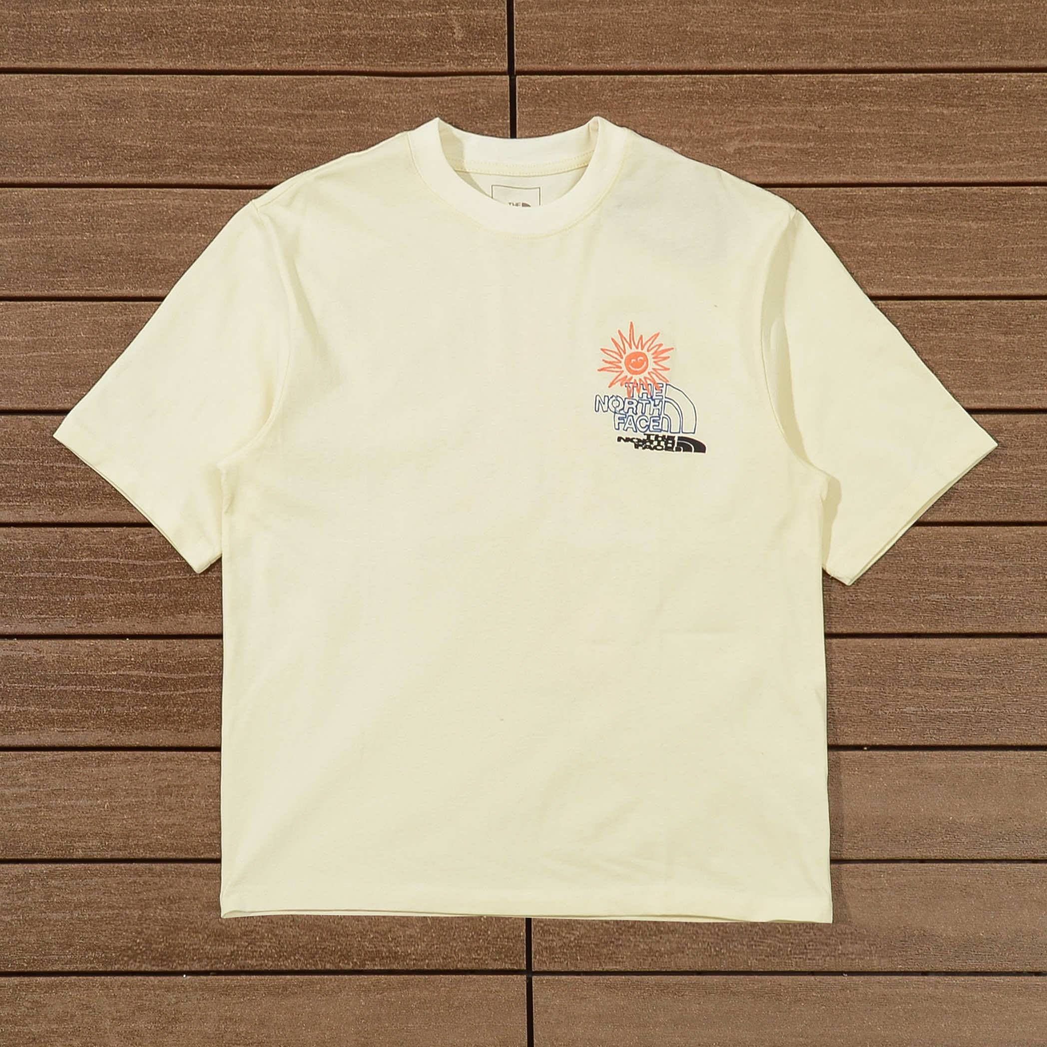 THE NORTH FACE T-SHIRT