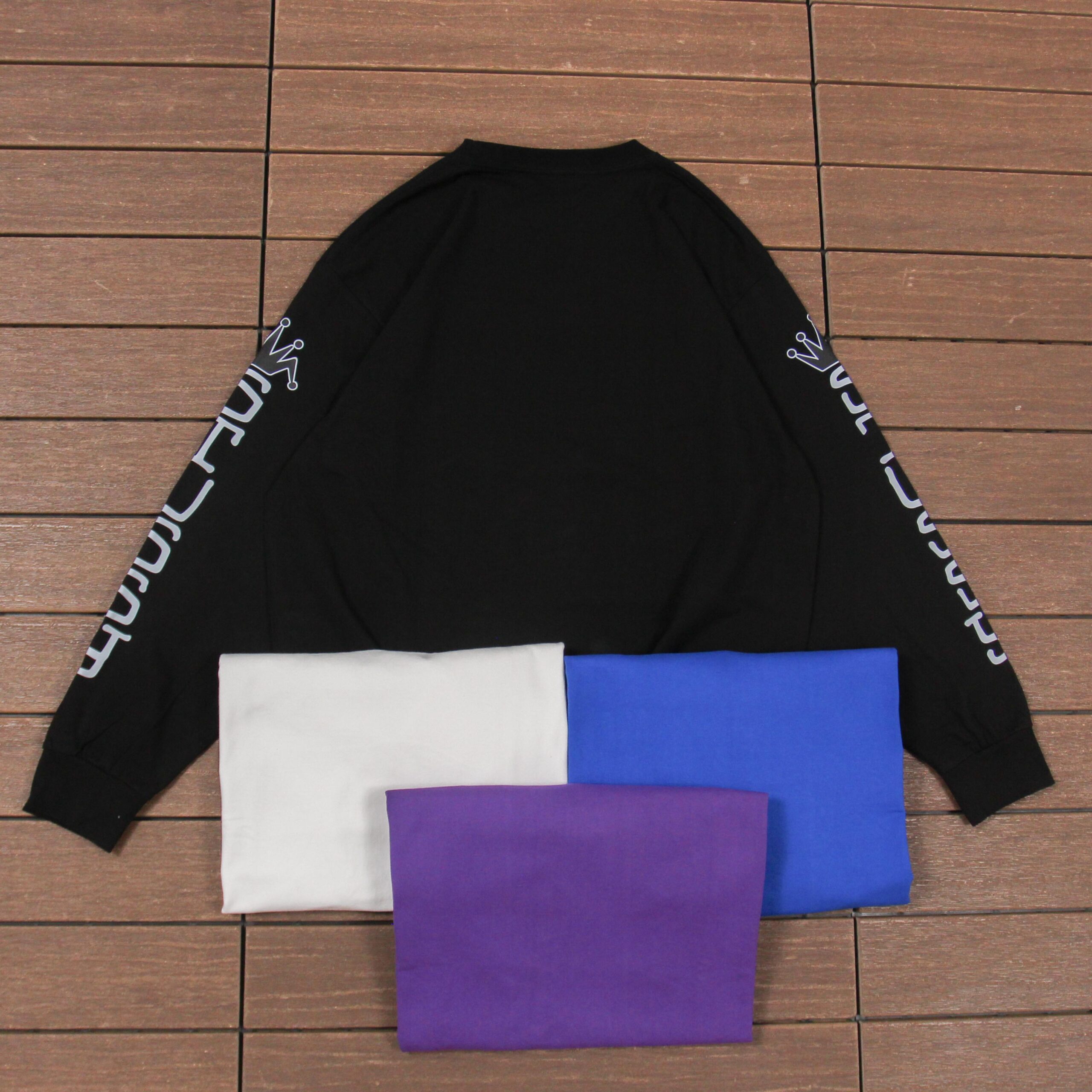 STUSSY T-SHIRT