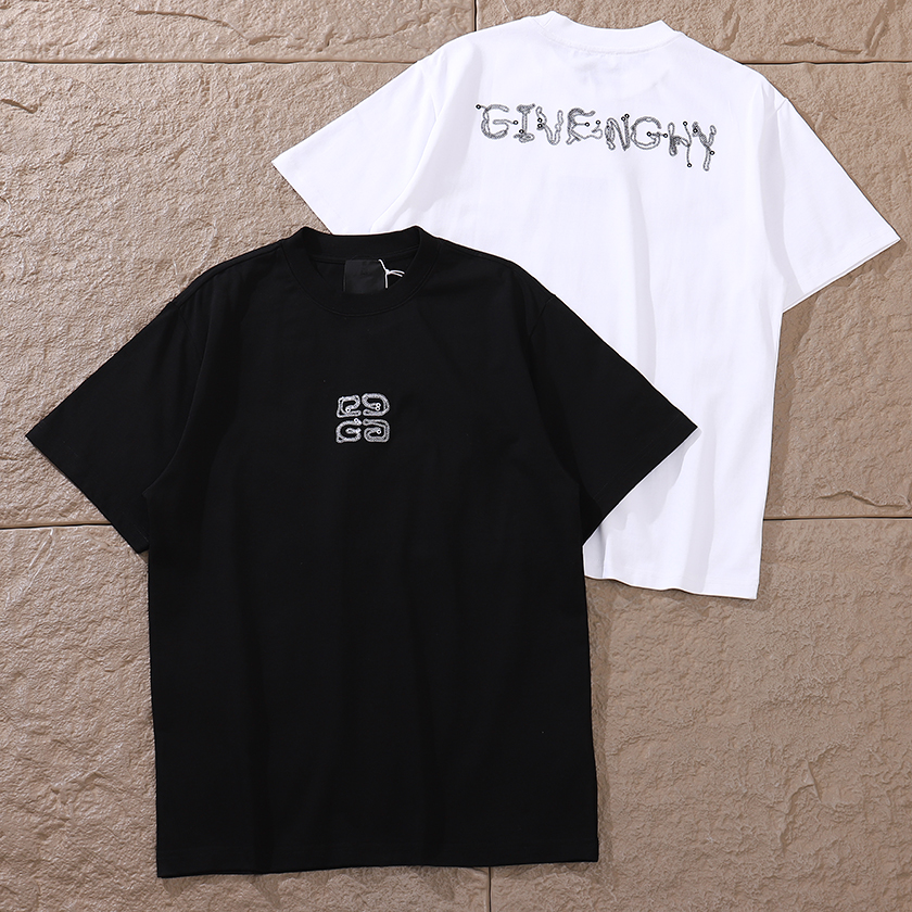 GIVENCHY T-SHIRT