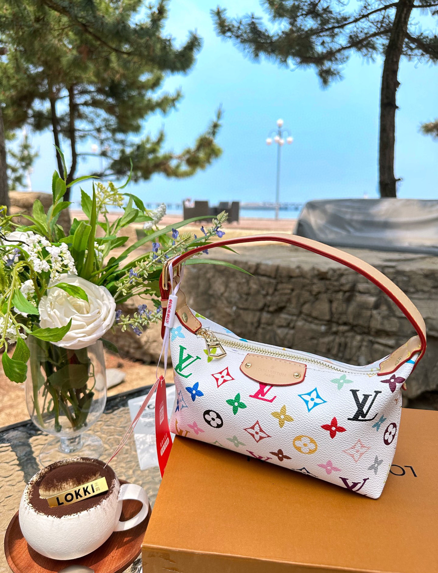 LV BAG