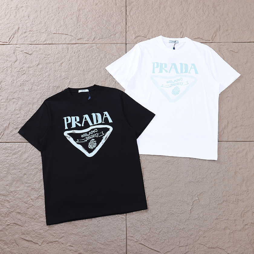 PRADA T-SHIRT