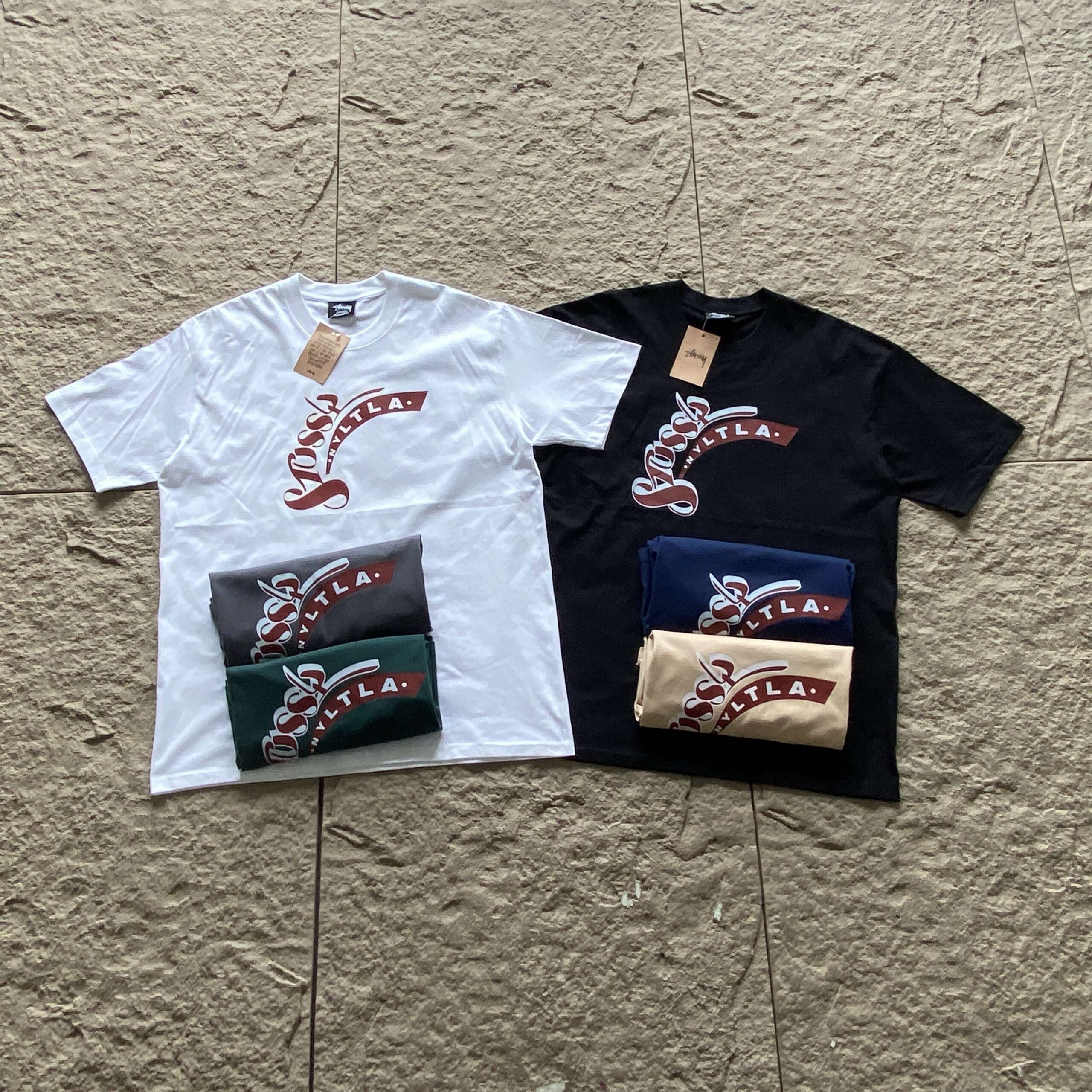 STUSSY T-SHIRT
