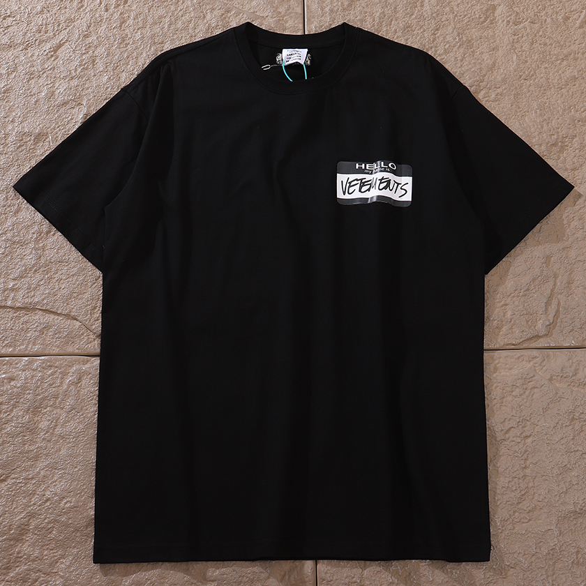 VETEMENTS T-SHIRT