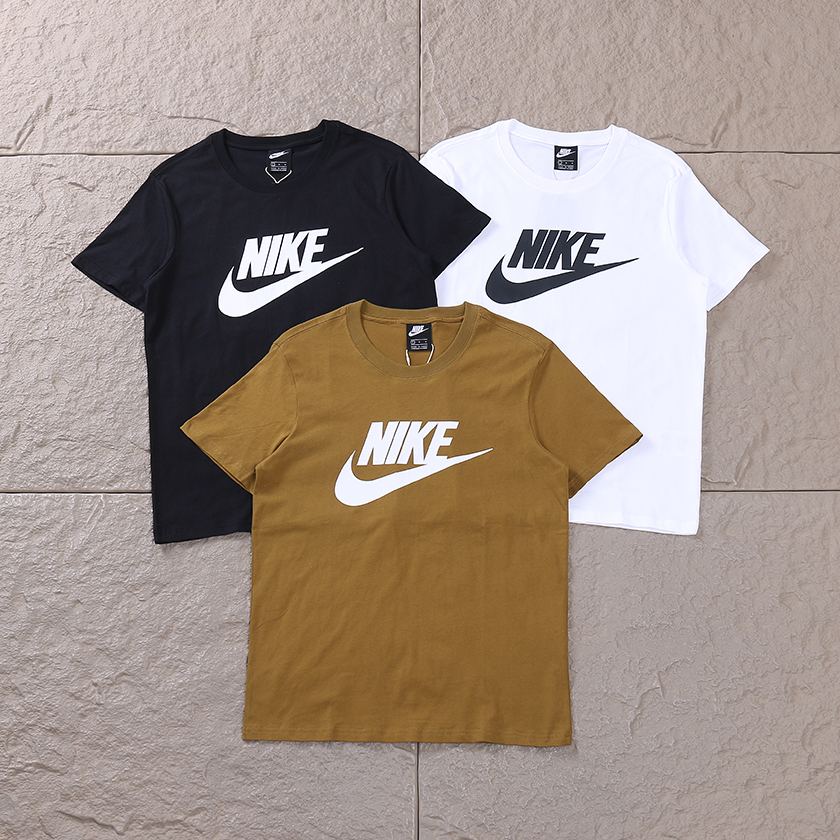 NIKE T-SHIRT