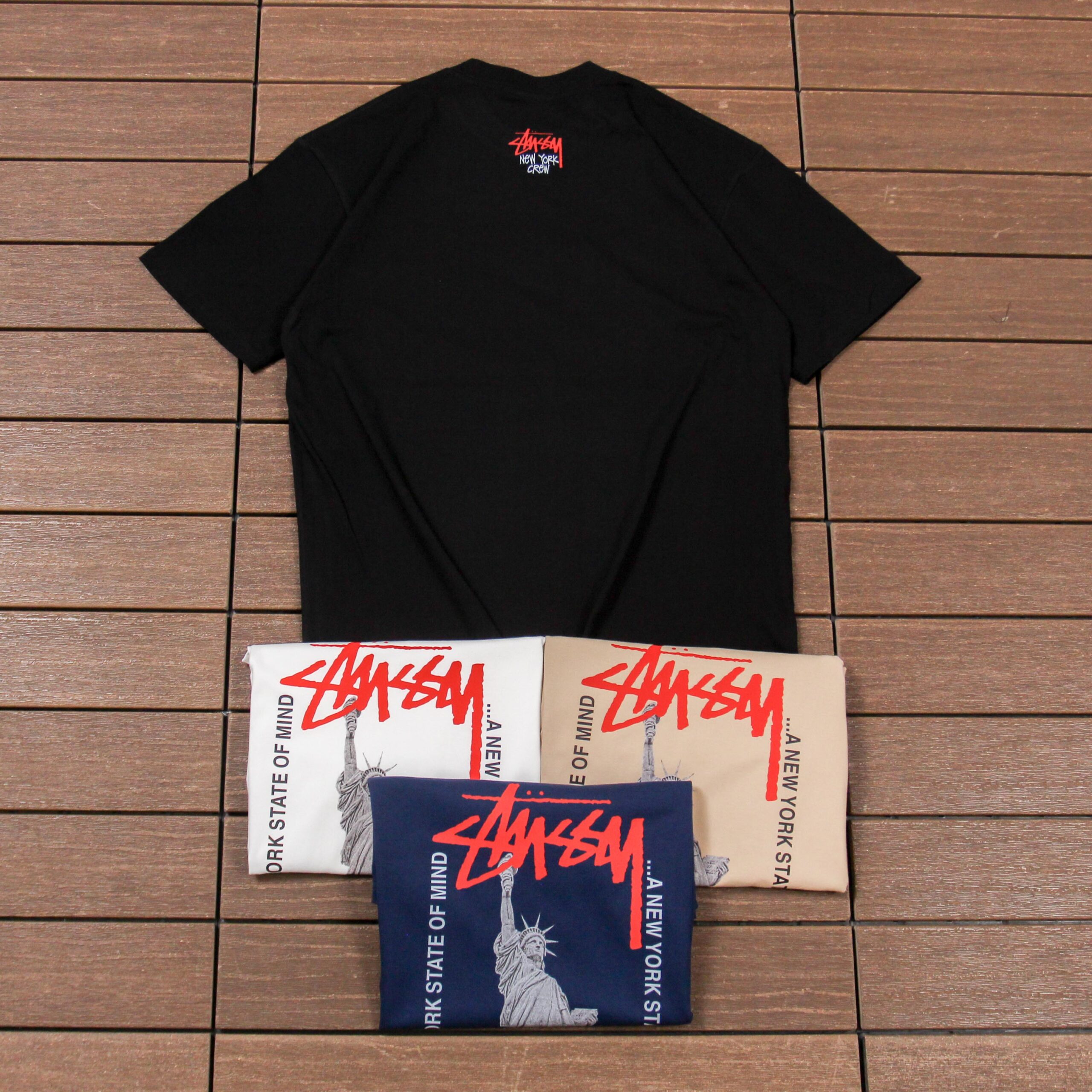 STUSSY T-SHIRT