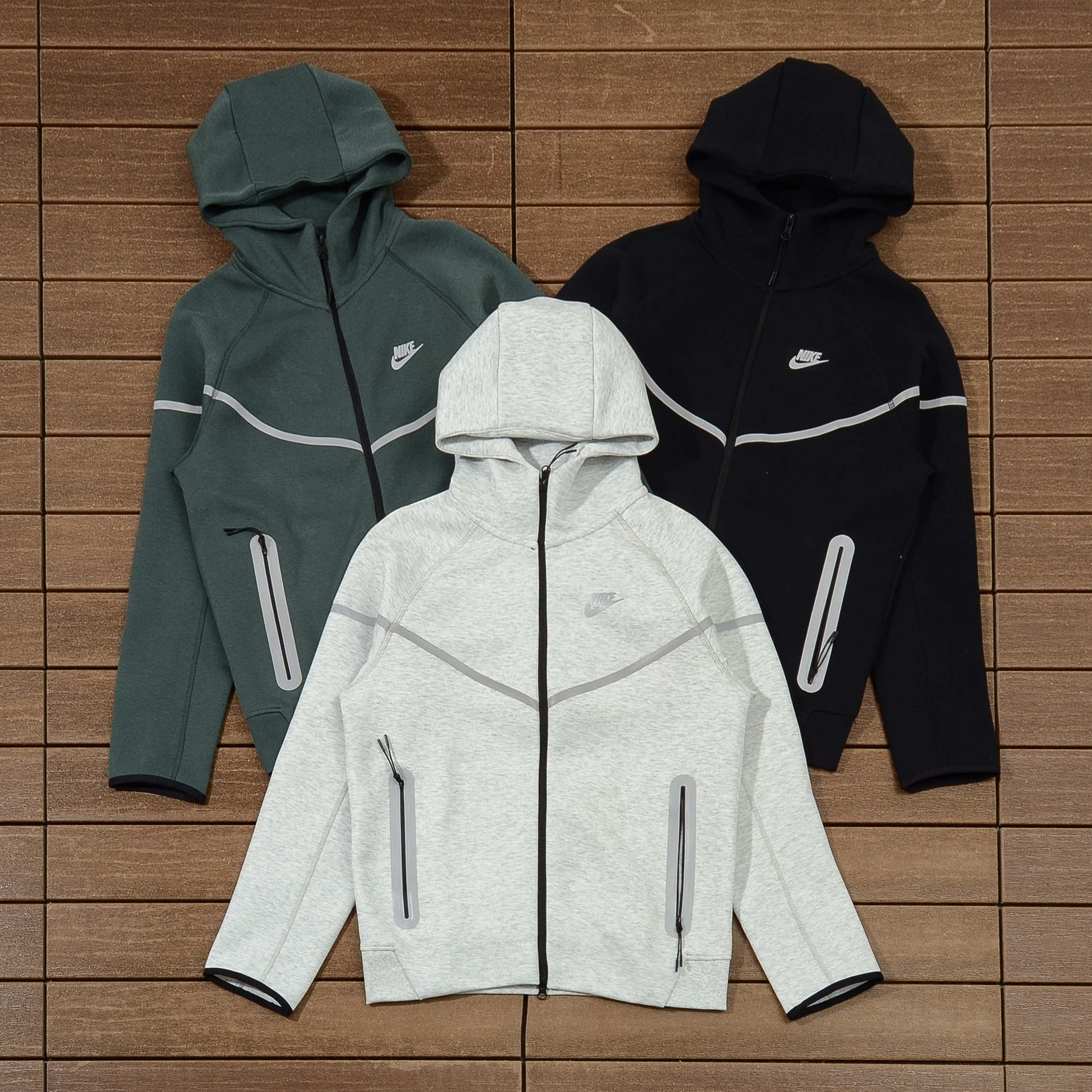 NIKE JACKET