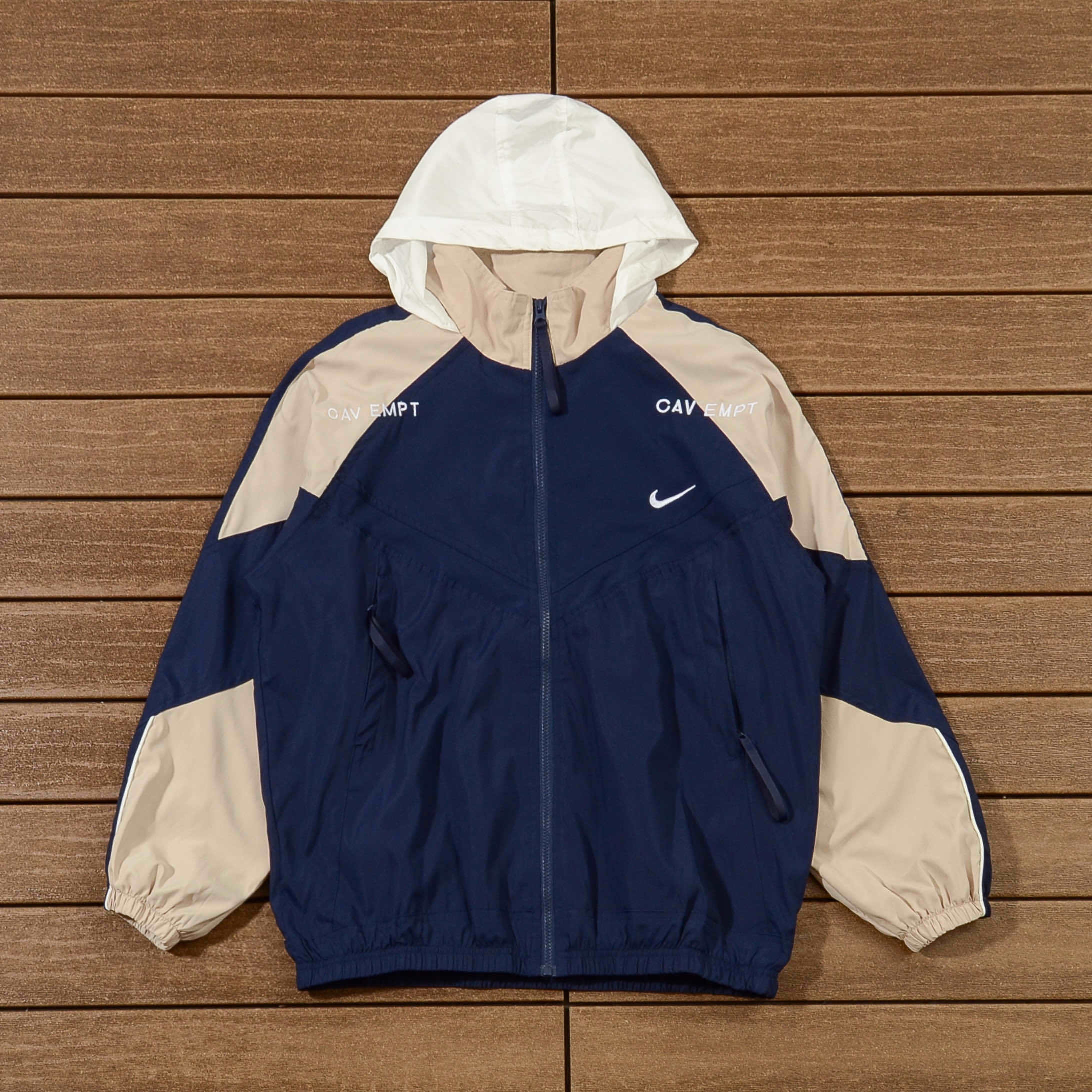 NIKE JACKET