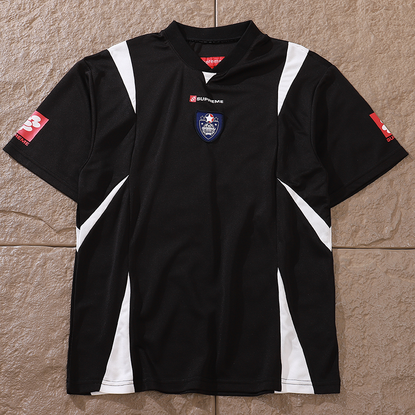 SUPREME T-SHIRT