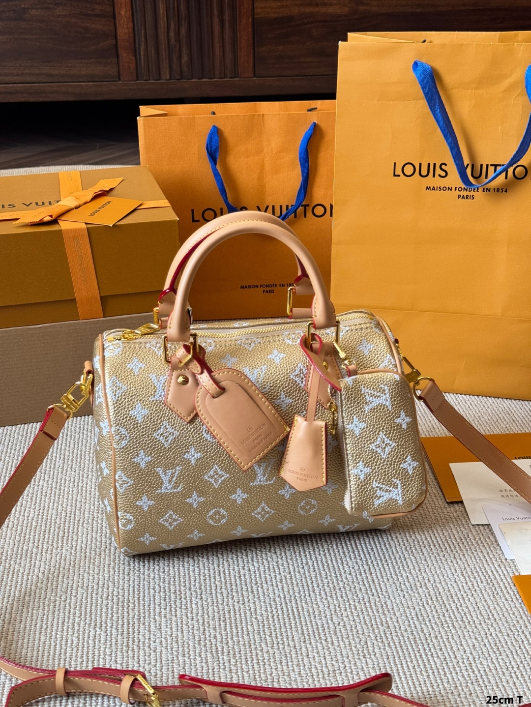 LV BAG