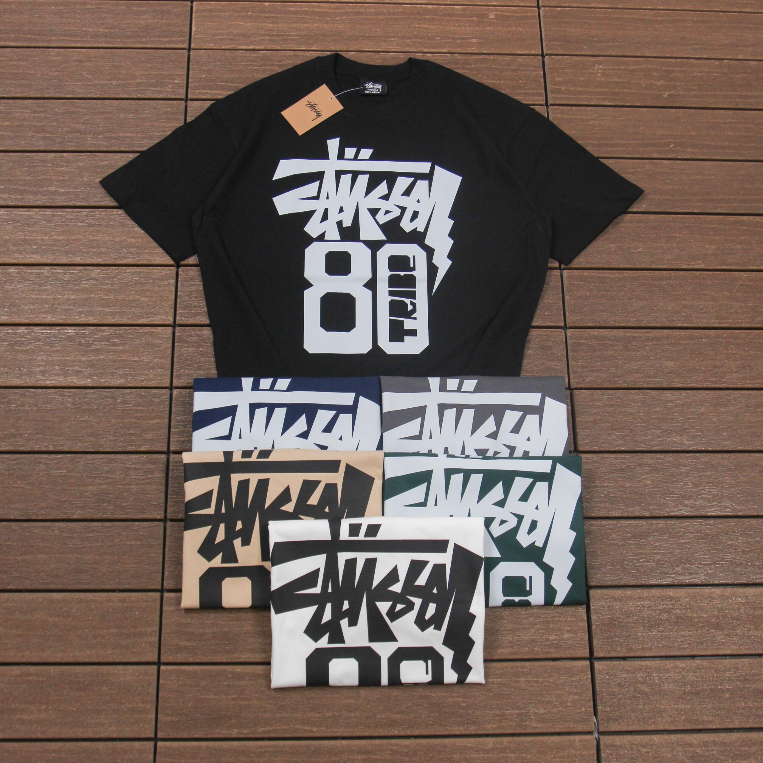 STUSSY T-SHIRT