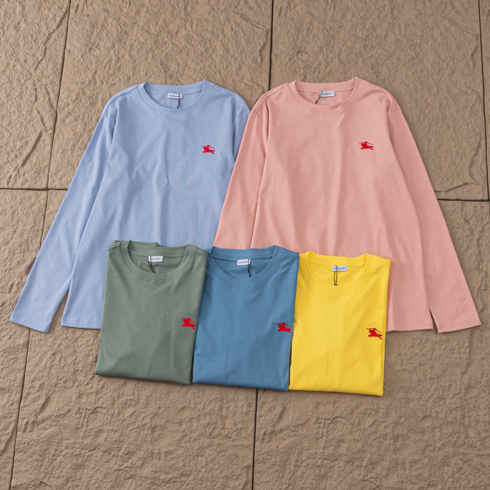 LULULEMON T-SHIRT
