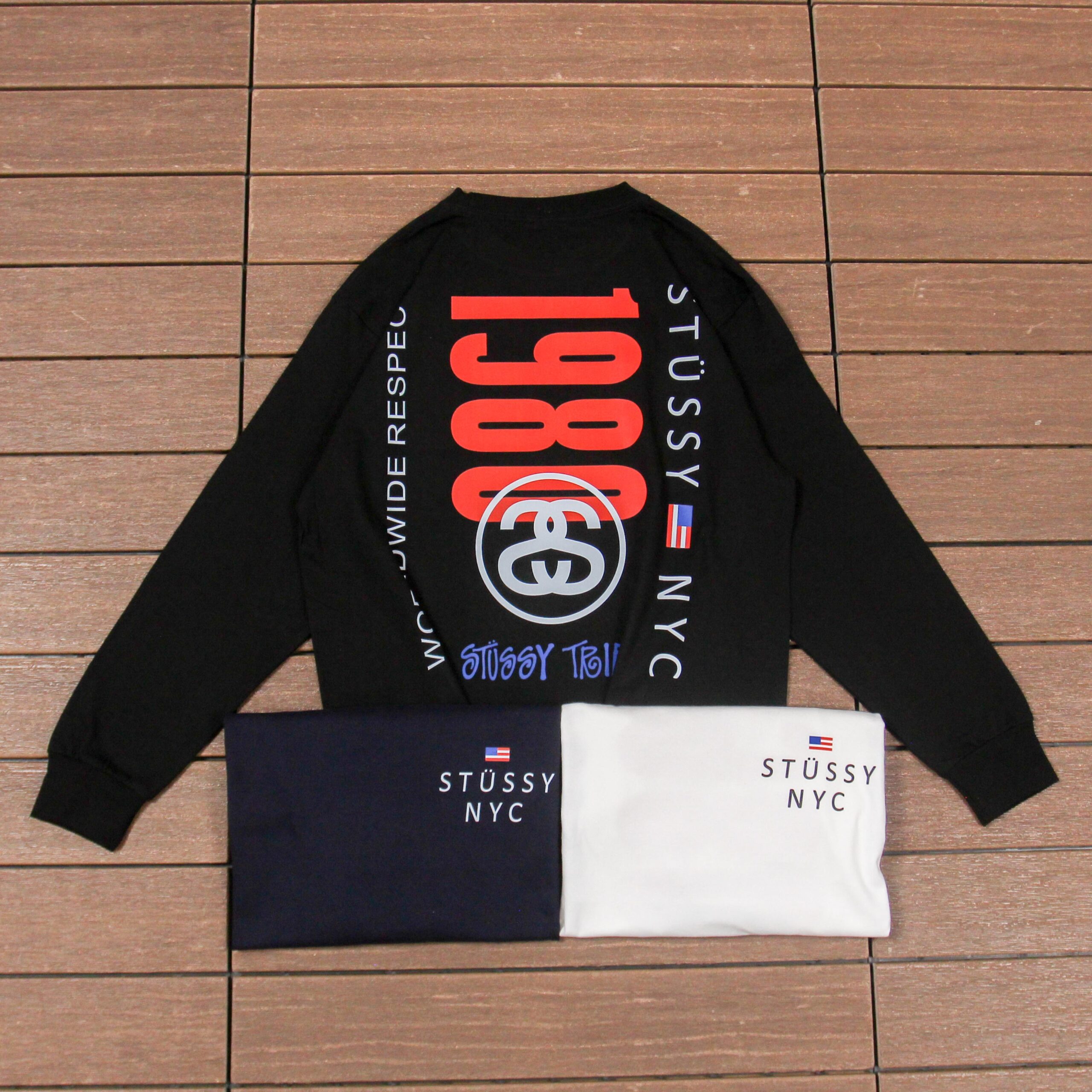 STUSSY T-SHIRT