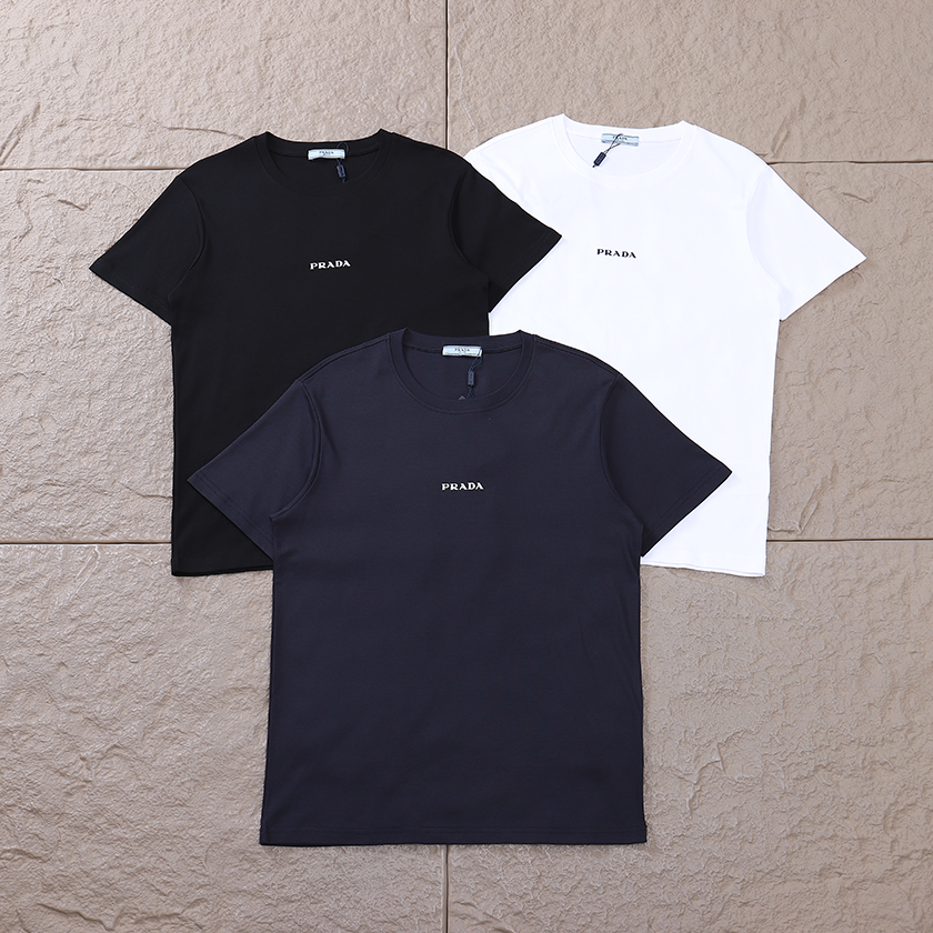 PRADA T-SHIRT
