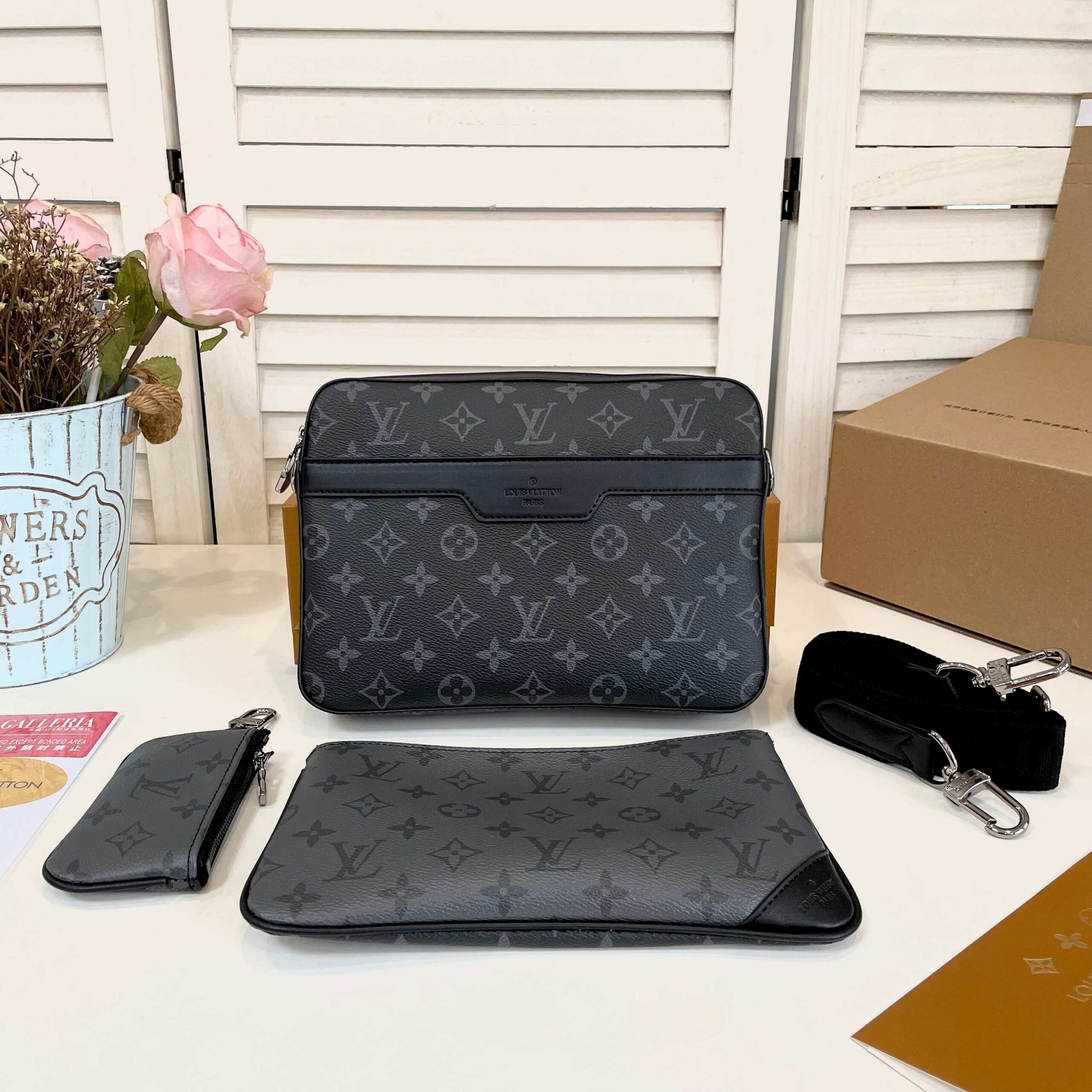 LV BAG
