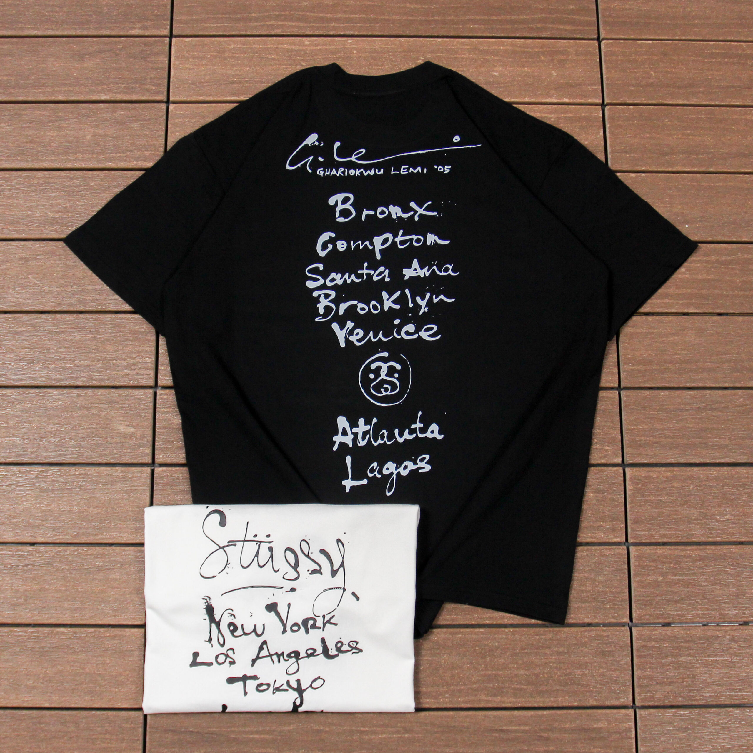 STUSSY T-SHIRT