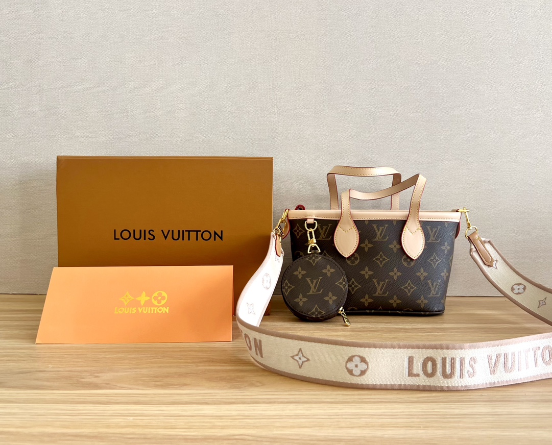 LV BAG