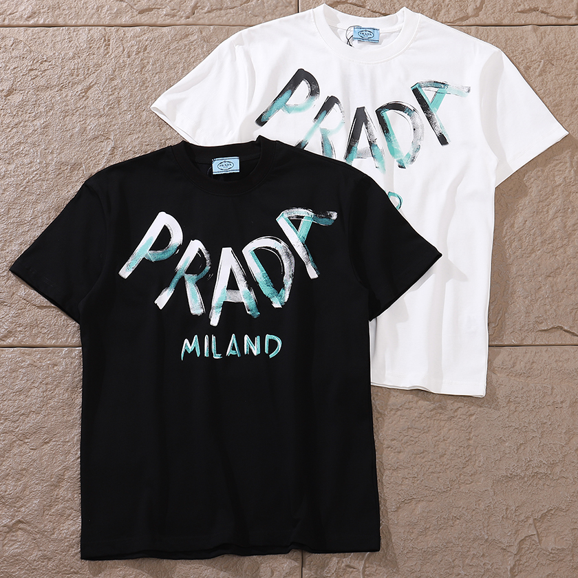 PRADA T-SHIRT