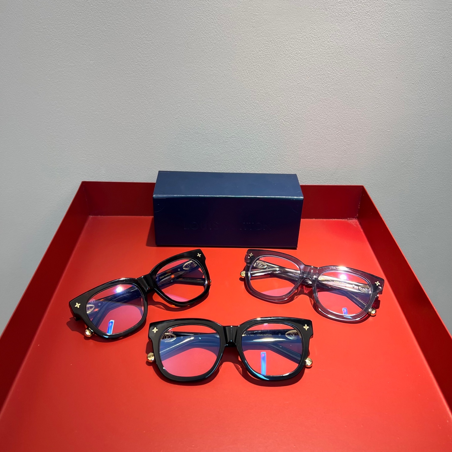LV GLASSES