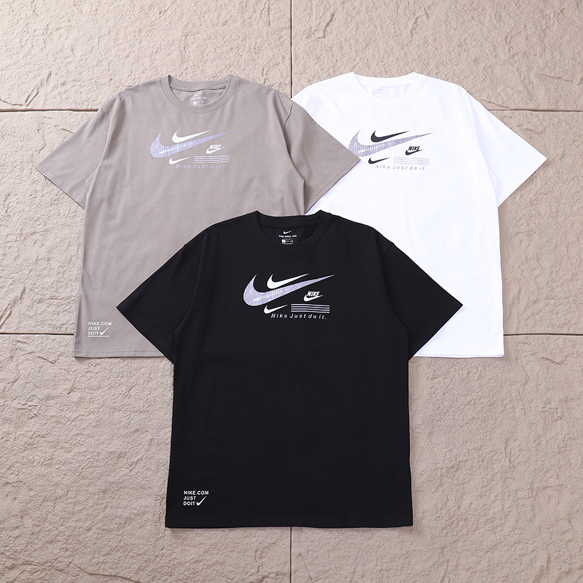 NIKE T-SHIRT